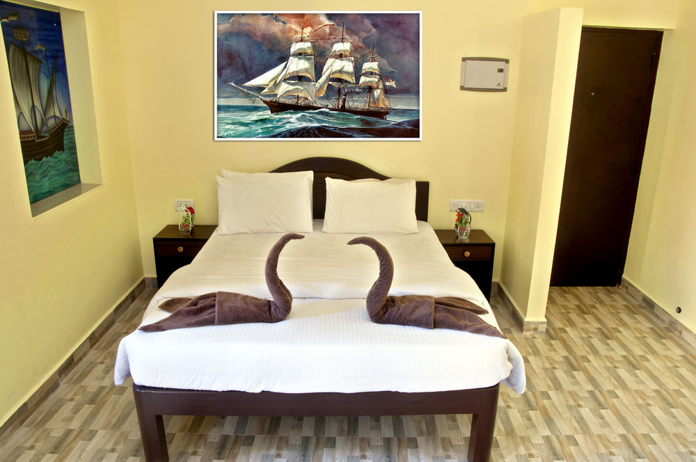 Marina Bay Beach Resort Candolim Εξωτερικό φωτογραφία